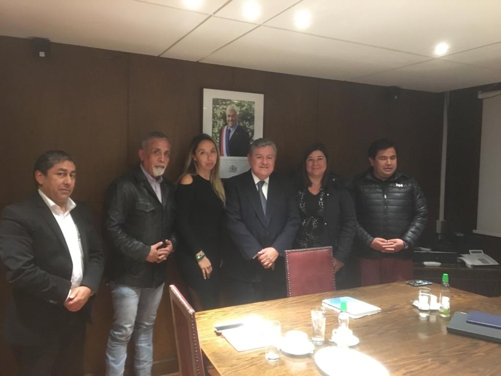 Reunión con Claudio Reyes, superintendente de seguridad social.